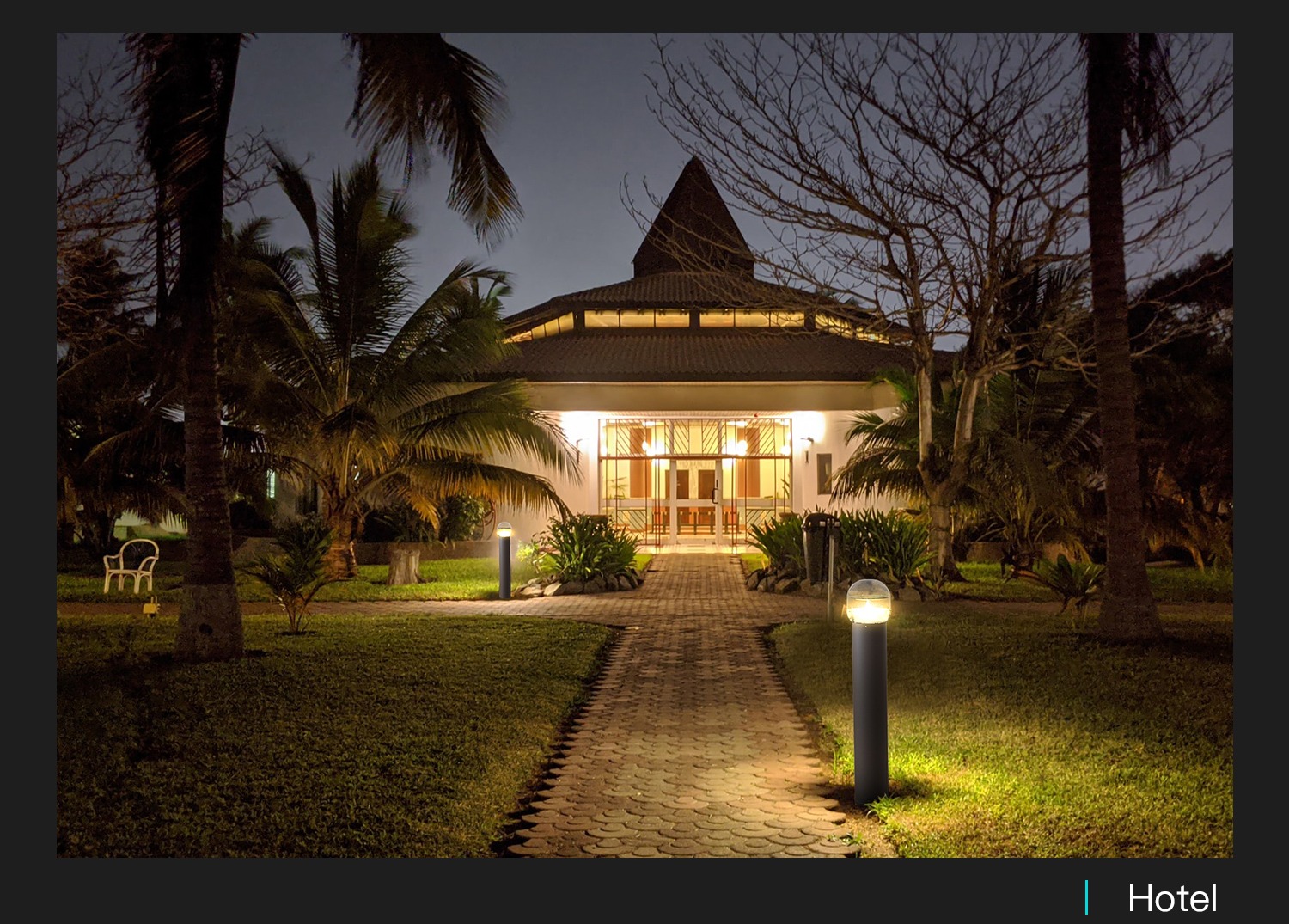 ABL-03 Solar LED bollard/pathway Light (51inch high) - Image 4