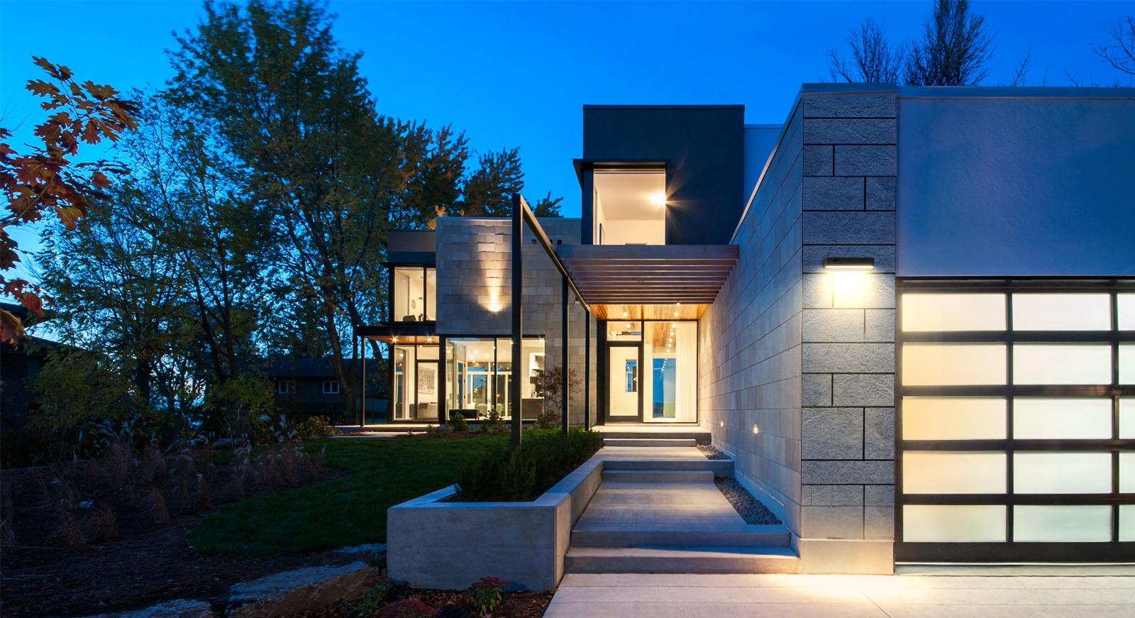 Solar Wall Light – 1000 Lumens - Image 3