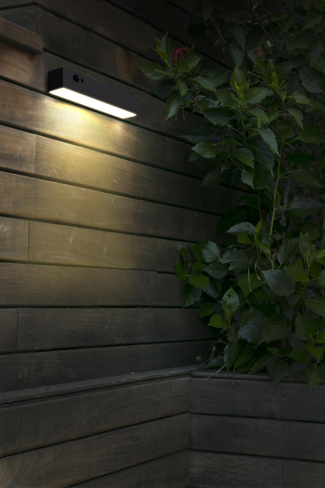 Solar Wall Light – 1000 Lumens - Image 13