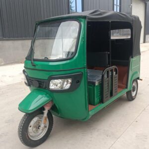 Three-wheeled passenger car